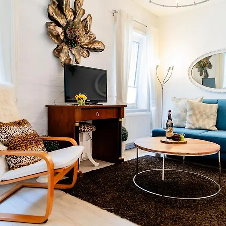 Apartment Am Hafen, Klein Und Fein Ideal Fuer Zwei