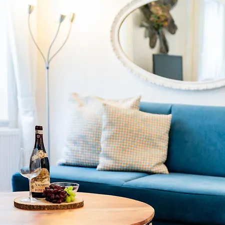 Apartment Am Hafen, Klein Und Fein Ideal Fuer Zwei Flensburg