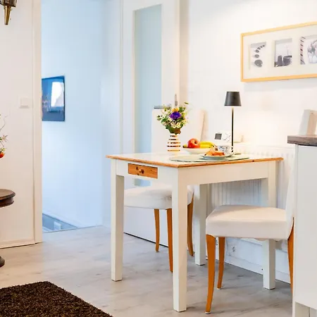 Am Hafen, Klein Und Fein Ideal Fuer Zwei フレンスブルク